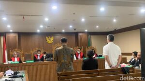 Vonis Tegas Pengadilan Tipikor Jakarta: Tiga Terdakwa Kasus Korupsi LPEI-Petro Energy Dihukum Penjara dan Uang Pengganti Puluhan Juta Dolar AS