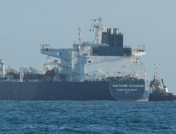 Secercah Harapan di Tengah Badai Krisis: Tanker Minyak Rusia Tiba di Kuba Redakan Tekanan Energi