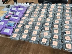 Gempuran Polisi Bongkar Jaringan Peredaran Ratusan Ribu Pil Obat Keras Ilegal di Tangerang, Dua Pelaku Diringkus